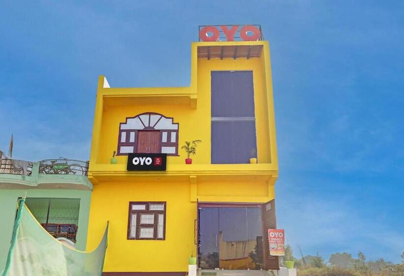 ホテル Spot On Smacs Home Stay