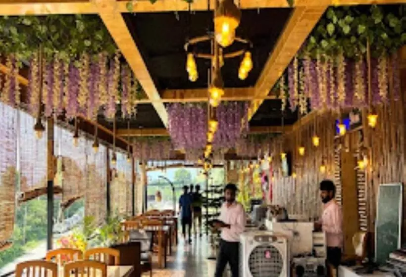 Hotel Sultan Residency Srinagar
