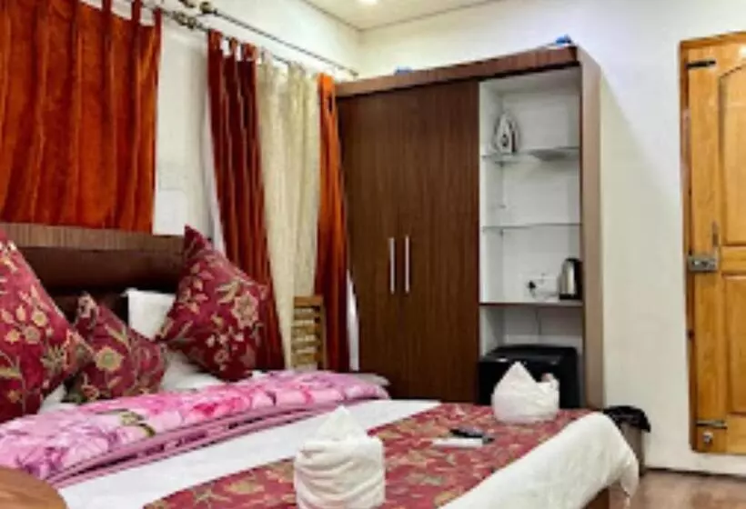 Hotel Sultan Residency Srinagar