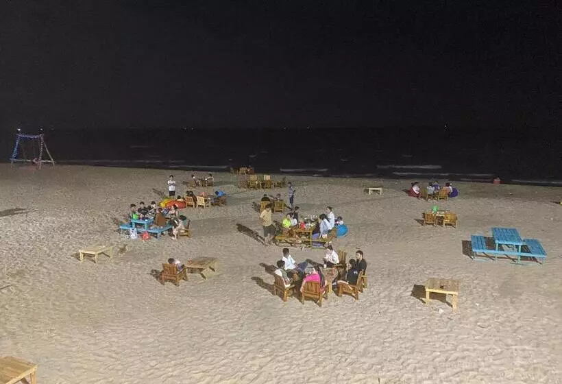 هتل Troco Beach Resort & Camping