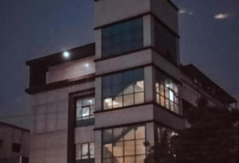 Hotel Yashraj Inn Beed