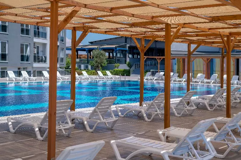 Palmora Lara Hotel