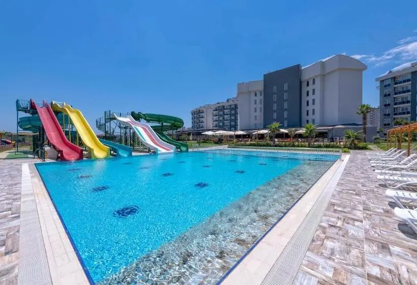Palmora Lara Hotel