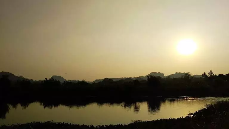 ペンション Hampi Island