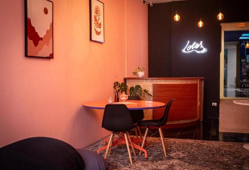 پانسیون Lolas Hostal  Baño Compartido