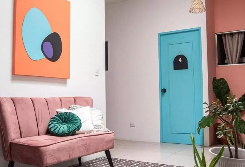 پانسیون Lolas Hostal  Baño Compartido