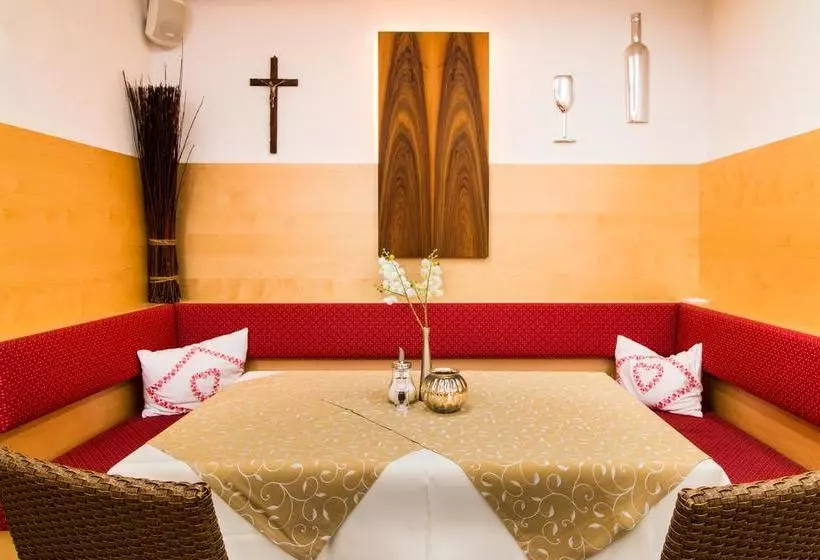 Adler Hotel Pension