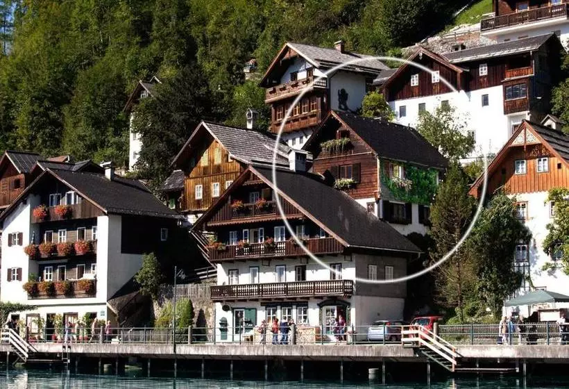 هتل Appartement Fallnhauser