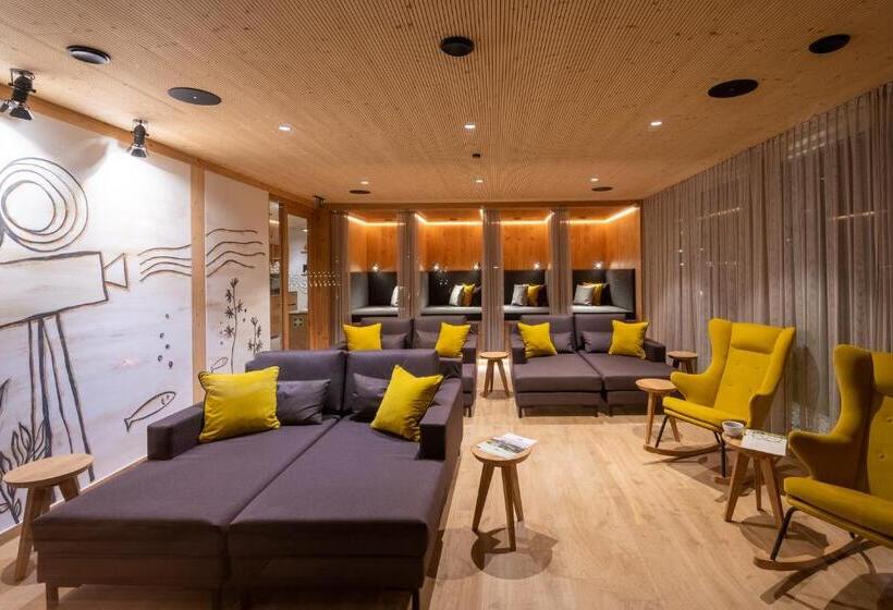 Отель Familien  Sportresort Brennseehof