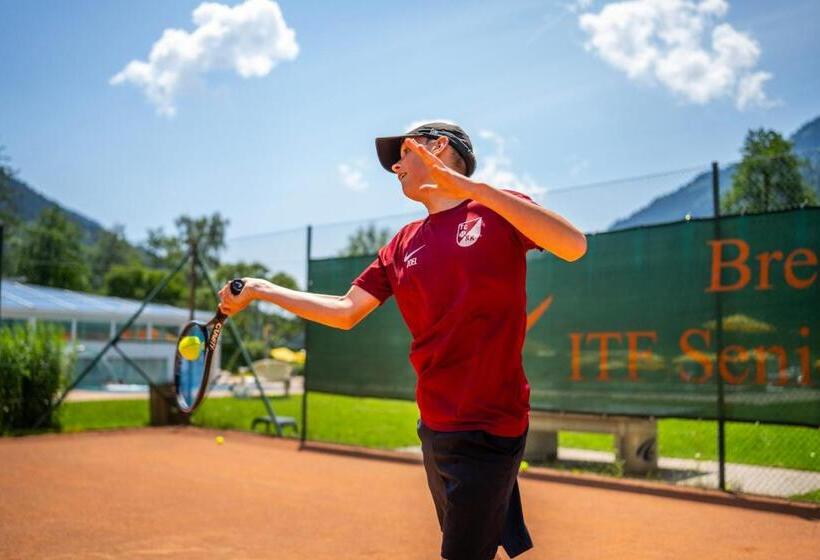 Отель Familien  Sportresort Brennseehof
