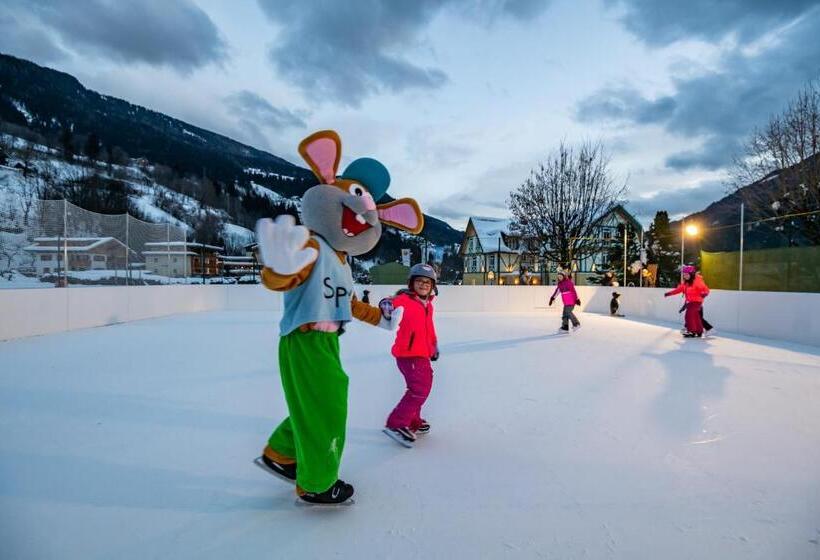 Отель Familien  Sportresort Brennseehof