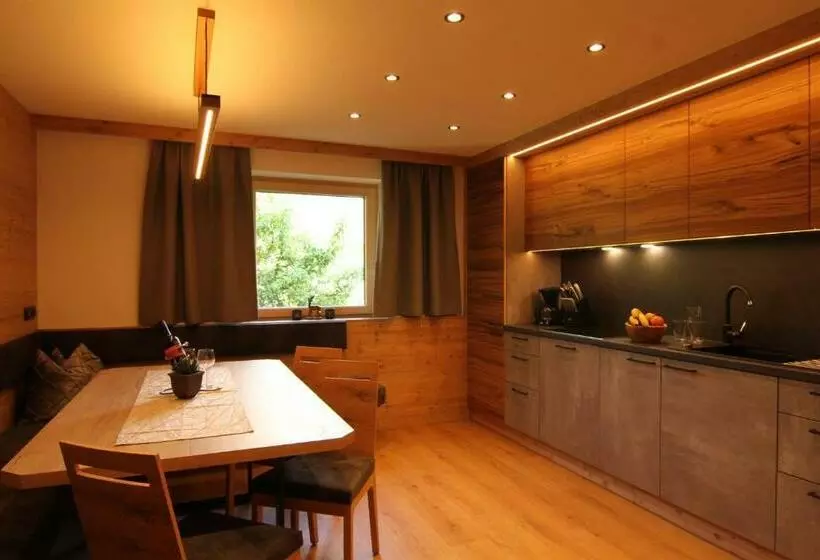 ホテル Gästehaus Bliem