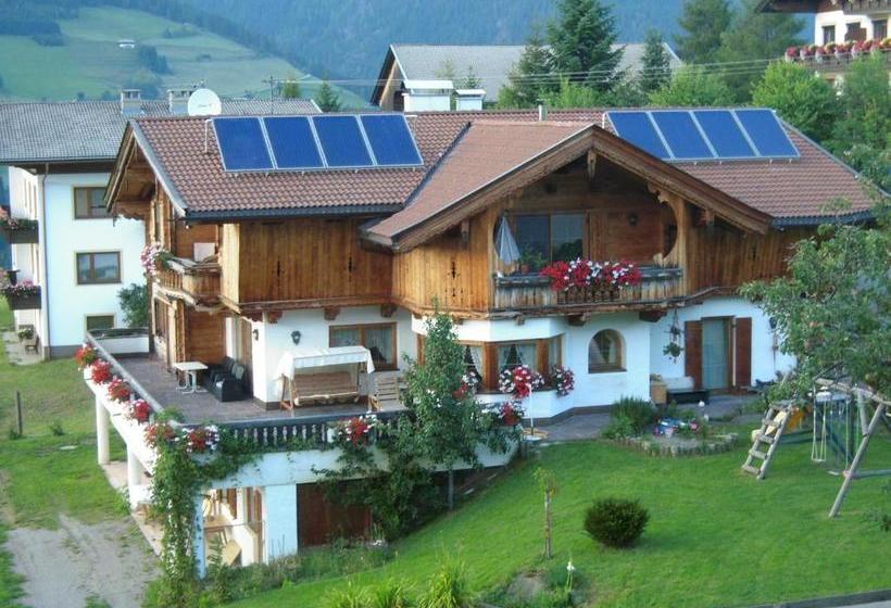 Отель Gästehaus Patricia