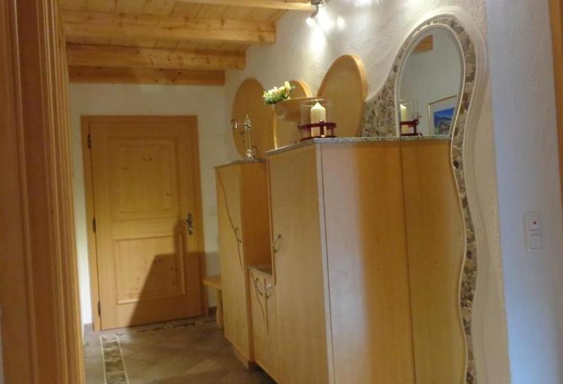 Отель Gästehaus Patricia