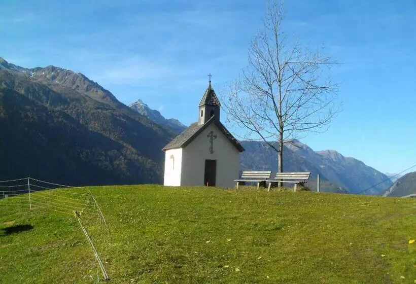 هتل Gästehaus Sissy