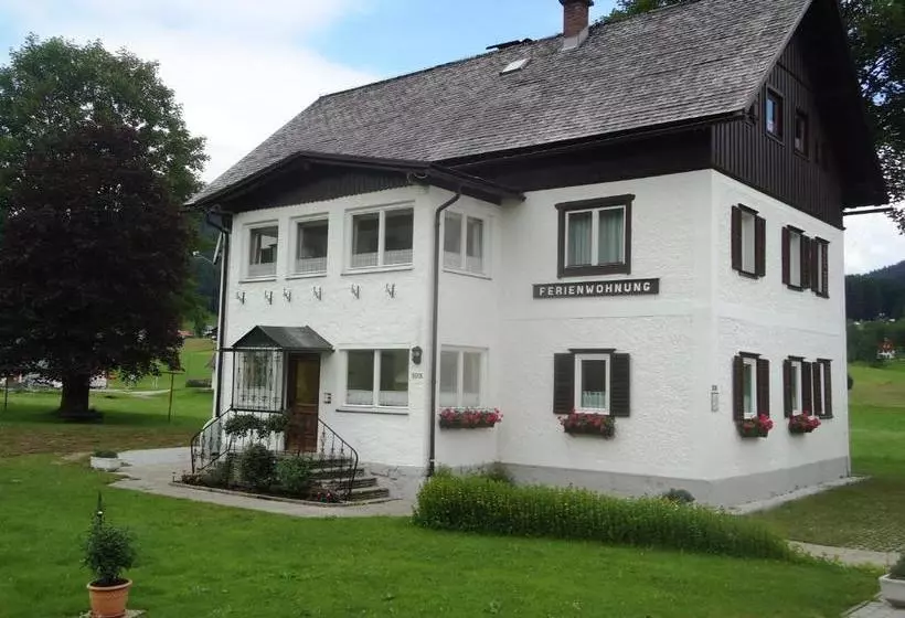 ホテル Haus Grunwald