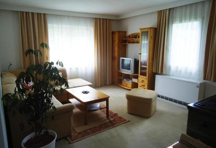 فندق Haus Grunwald