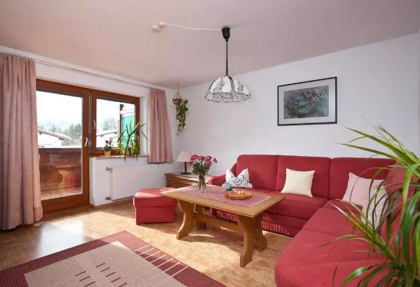 Hotelli Haus Moosbrugger