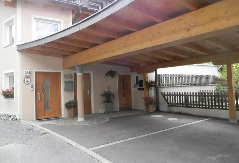 هتل Haus Zentner