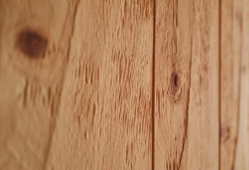 هتل Home Suite Home