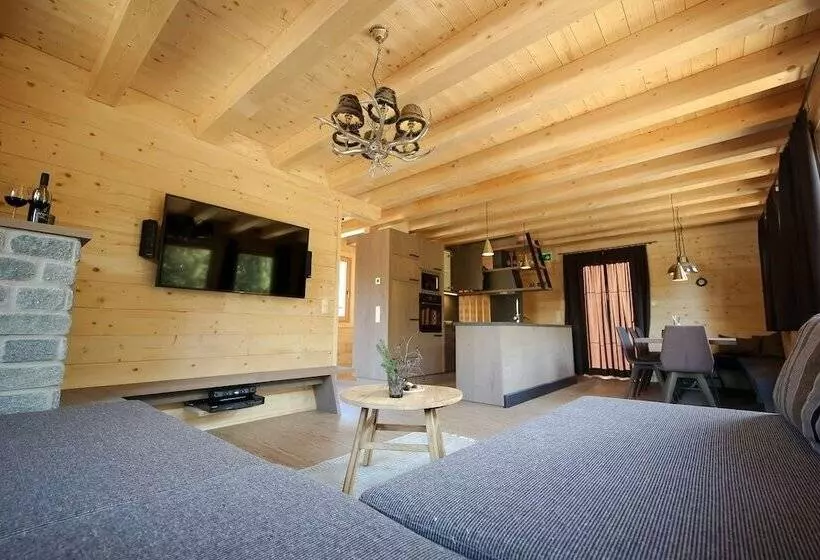 Hotelli Montana Apartments