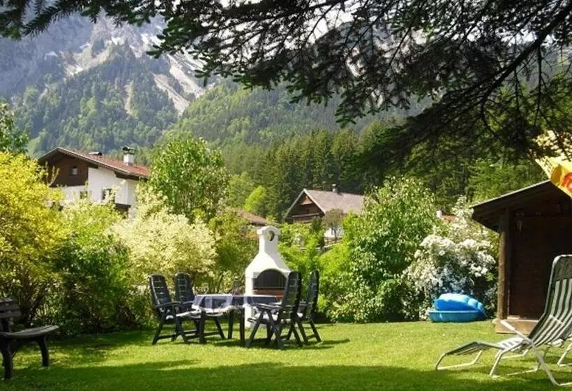 Hotelli Pension Leitner