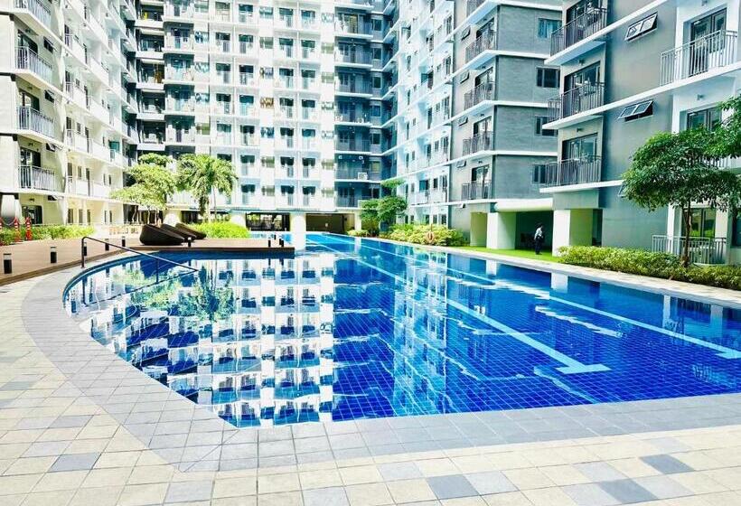 1br With Balcony   Shore 3 By Smdc Near Mall Of Asia