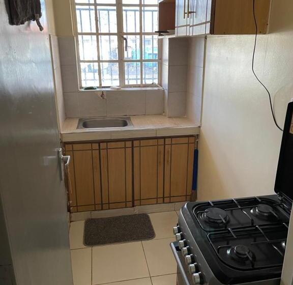 تختخواب و صبحانه Tawakal Airbnb