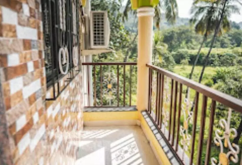 Hotel Dhanashree Riverview  Goa