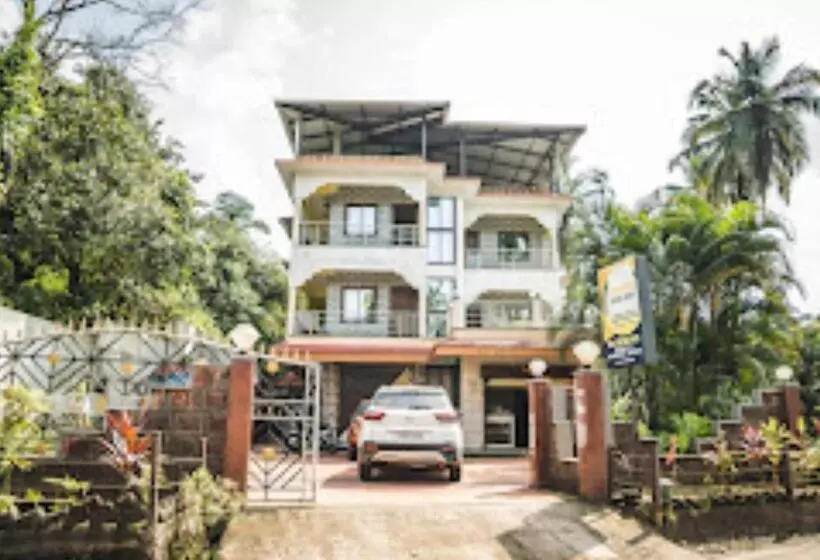 Hotel Dhanashree Riverview  Goa