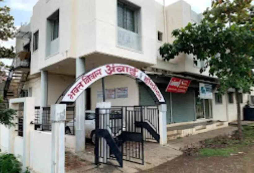 Hotelli Ambai Bhakt Niwas Tuljabhavani Pujari, Tuljapur