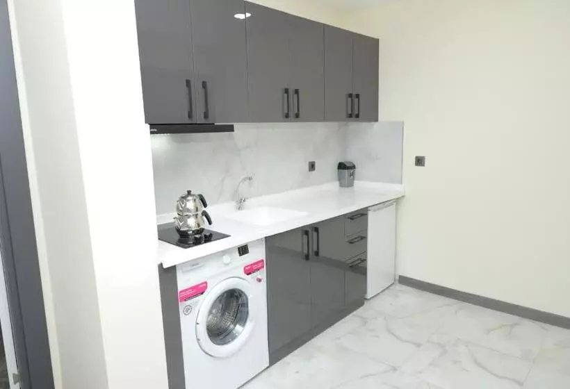 هتل Elegance Si̇ri̇us