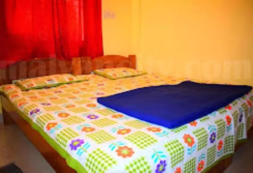 Hotelli Sunrise Niwas Nyahari