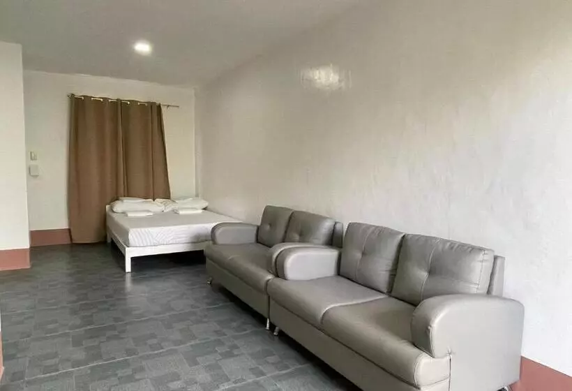 Langoyon Beach Resort