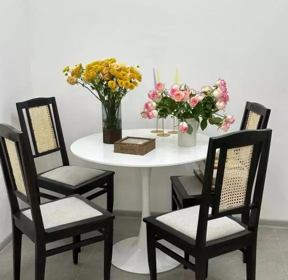 پانسیون Buna Guest House
