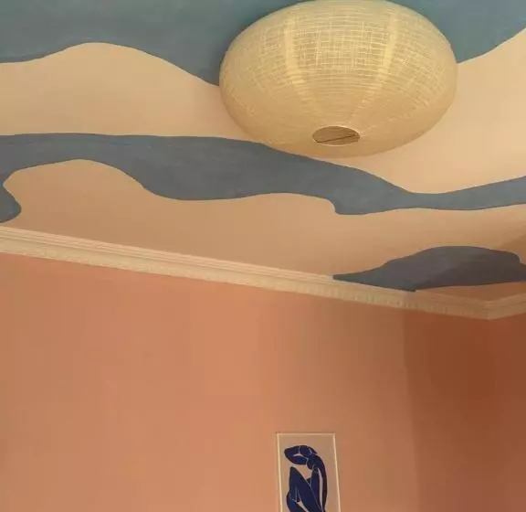 پانسیون Buna Guest House