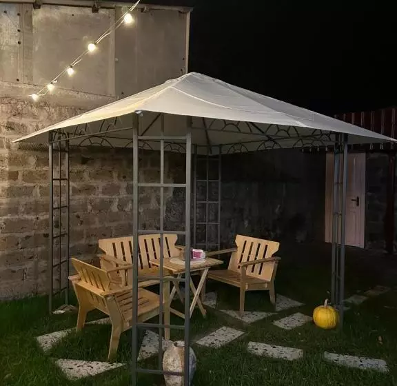 پانسیون Buna Guest House