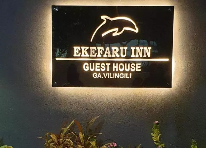 پانسیون Ekefaru Inn