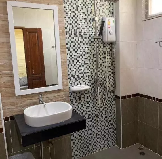 پانسیون Granny One Guest House