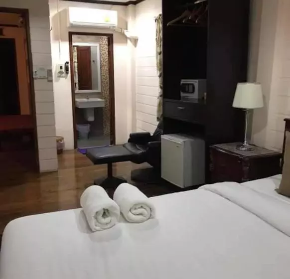 پانسیون Granny One Guest House