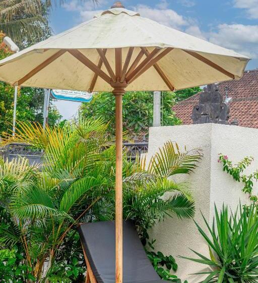 Пансион Kubu Be 10 Bingin