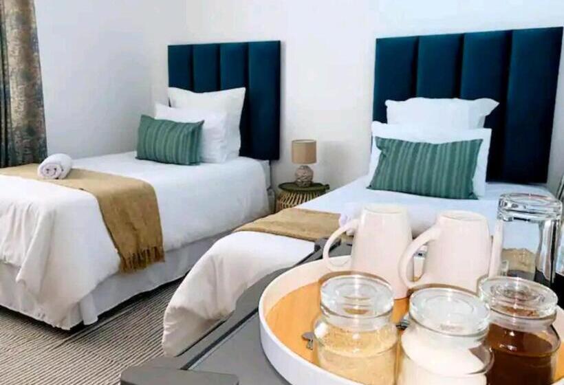 Pension Listos Guest House