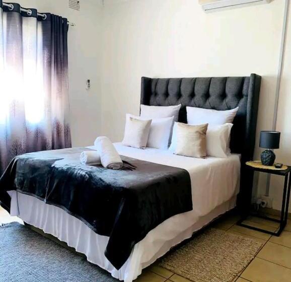 Pension Listos Guest House