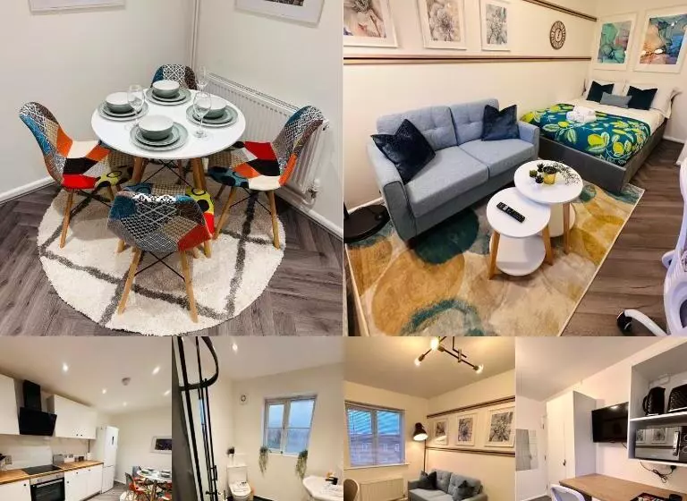 Majatalo R1   En Suite Private Room In Birmingham House   Quinton