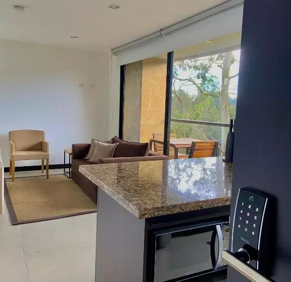 Hotelli Suite Con Vista Montaña Cercanía Al Aeropuerto