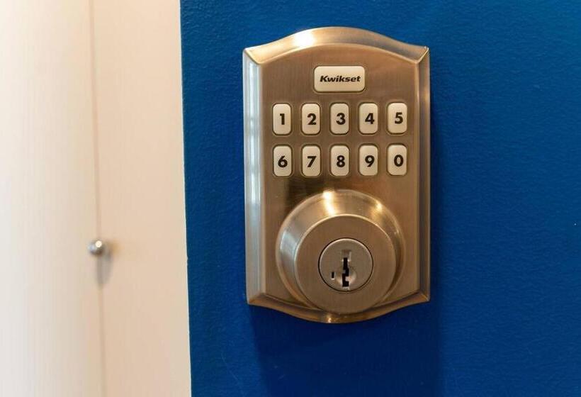 Uw Tacomahospitalslocal Govportking Bed4k Tv