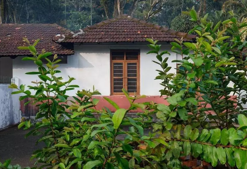 Retkeilymaja Aromisankalp By Jadecaps 5bhk Includes Meals At Chikkamagaluru