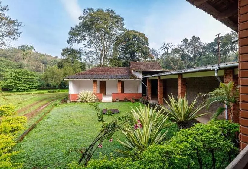 Retkeilymaja Aromisankalp By Jadecaps 5bhk Includes Meals At Chikkamagaluru