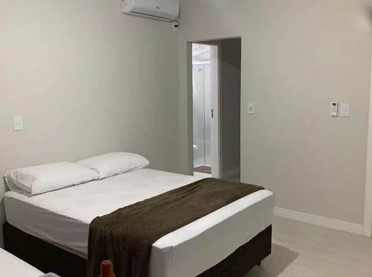 ベッドアンドブレックファースト Pousada Vale Do Paraíso