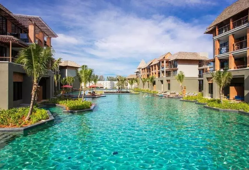 ホテル 普吉岛 迈考海滩水疗度假村pl  Maikhaolak Beach Village